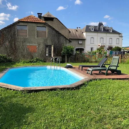 Frühstückspension La Bernacaise 3*