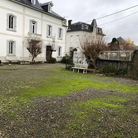 La Bernacaise فندق مبيت وإفطار Bernac-Debat